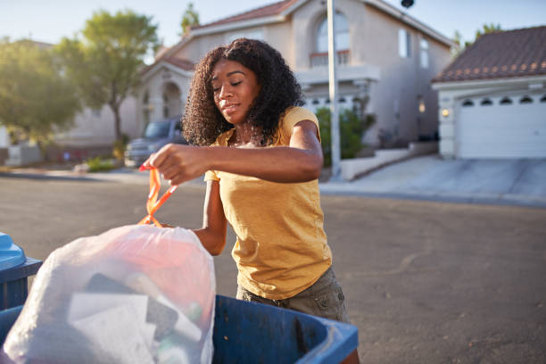 Best Professional Junk Removal  in Ellsworth, KS